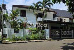 Dijual Rumah Premium dengan Fasilitas Sekitar Komplit di Ciputat Timur, Tangerang Selatan Dijual Rumah Premium dengan Fasilitas Sekitar Komplit di Ciputat Timur, Tangerang Selatan
