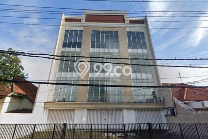 Ruko Disewa di Surabaya dengan LB 1320m2 Area Komersial Ramai Ruko Disewa di Surabaya dengan LB 1320m2 Area Komersial Ramai