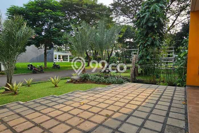 Ready to Use! Luxury House LT 630m2 Desain Modern di Alam Sutera Ready to Use! Luxury House LT 630m2 Desain Modern di Alam Sutera