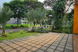 Ready to Use! Luxury House LT 630m2 Desain Modern di Alam Sutera Ready to Use! Luxury House LT 630m2 Desain Modern di Alam Sutera