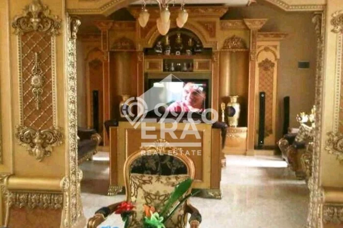 Dijual Rumah Luas Elegan Dengan View Eksklusif di Kramat, Jakarta Pusat Dijual Rumah Luas Elegan Dengan View Eksklusif di Kramat, Jakarta Pusat