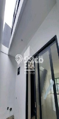 Ruko Bagus Dijual LB 119m2 Lokasi Strategis Tangerang Selatan Area Cocok untuk Bisnis Ruko Bagus Dijual LB 119m2 Lokasi Strategis Tangerang Selatan Area Cocok untuk Bisnis