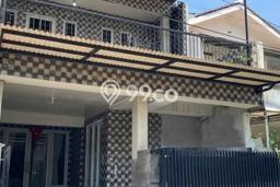 Rumah Minimalis 4 KT di BSD Graha Raya Tangerang Semi Furnished Rumah Minimalis 4 KT di BSD Graha Raya Tangerang Semi Furnished