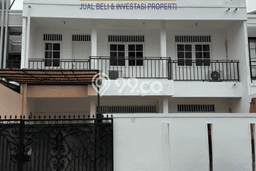 Disewakan! Rumah 4 Kamar Tidur &
3 Kamar Mandi di Permata Buana, Jakarta Barat Disewakan! Rumah 4 Kamar Tidur &
3 Kamar Mandi di Permata Buana, Jakarta Barat