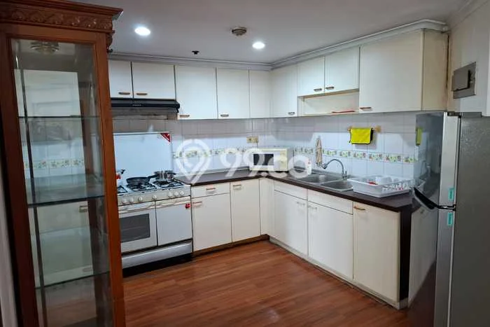 Sewa Apartemen Murah di Sudirman 3 Bedroom Sewa Apartemen Murah di Sudirman 3 Bedroom