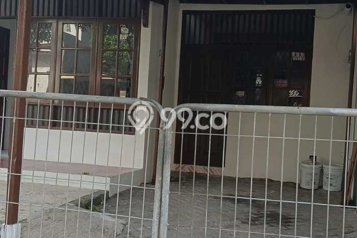 Rumah Luas Asri 5 KT Siap Pakai di Kemang Pratama Bekasi Rumah Luas Asri 5 KT Siap Pakai di Kemang Pratama Bekasi