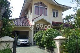 Jual Rumah Luas Megah Dengan View Cantik di Lippo Karawaci, Tangerang Jual Rumah Luas Megah Dengan View Cantik di Lippo Karawaci, Tangerang