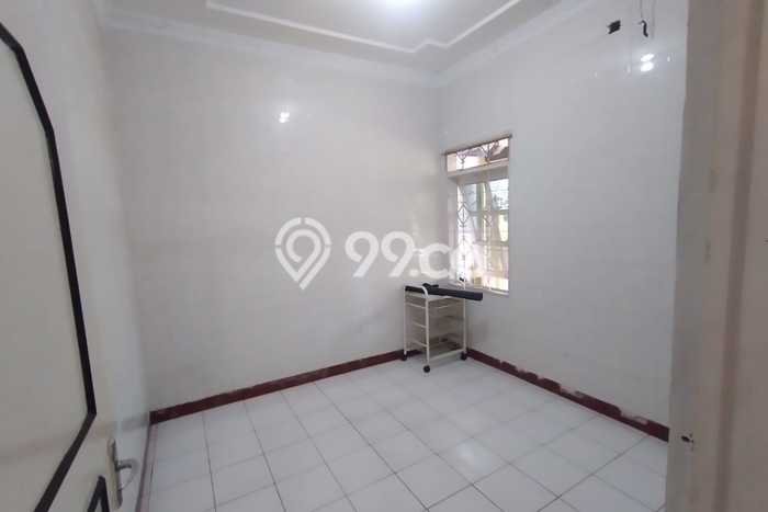 Rumah Strategis Modern Lb 160m2 di Lowokwaru, Malang Rumah Strategis Modern Lb 160m2 di Lowokwaru, Malang