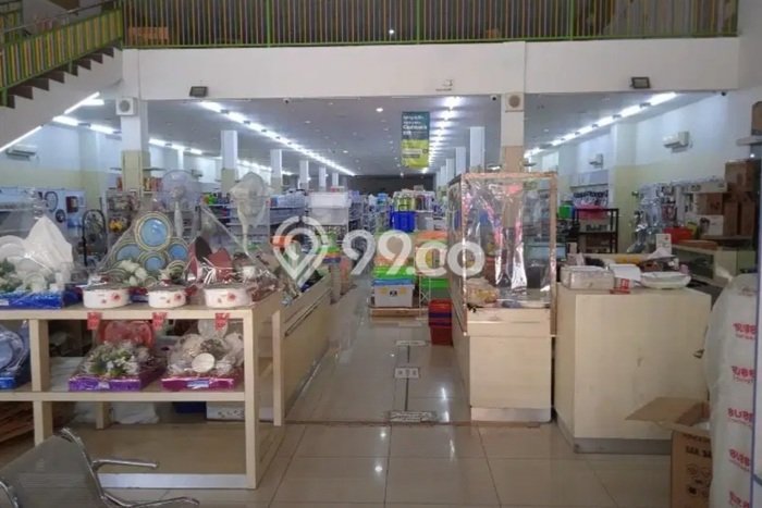Ruko Bagus LT 969m2 LB 1850m2 Dijual di Sukun Malang Ruko Bagus LT 969m2 LB 1850m2 Dijual di Sukun Malang