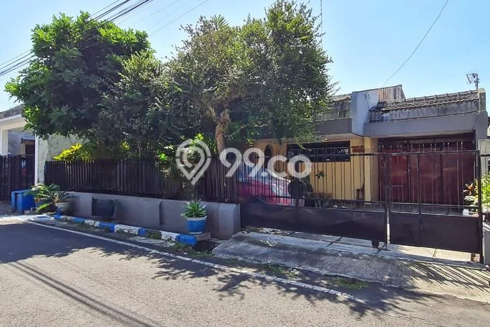 For Sale Rumah Mewah Exclusive di Blimbing, Malang For Sale Rumah Mewah Exclusive di Blimbing, Malang