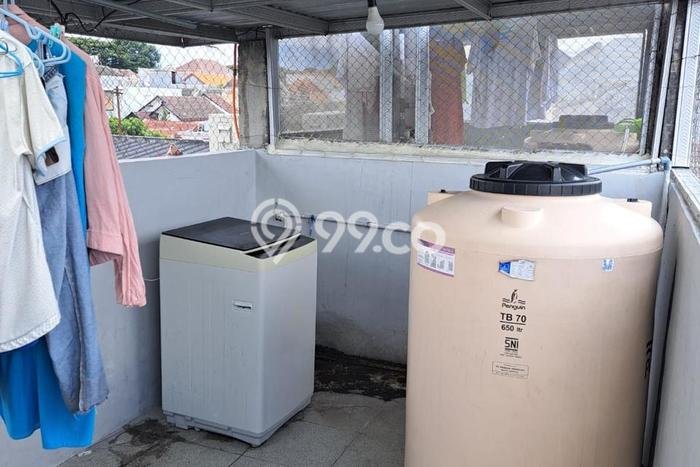 Dijual Kost Strategis di Lowokwaru, Malang 12 KT, 12 KM, Luas Bangunan 140m2 Dijual Kost Strategis di Lowokwaru, Malang 12 KT, 12 KM, Luas Bangunan 140m2