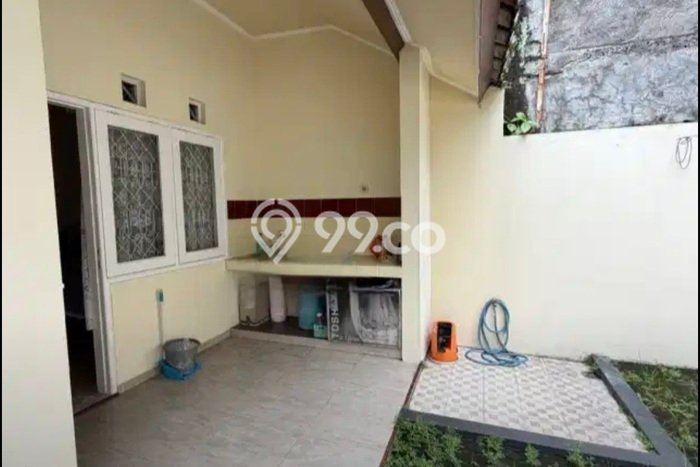 Hunian Cantik Modern Lb 85m2 di Blimbing, Malang Hunian Cantik Modern Lb 85m2 di Blimbing, Malang