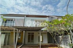 Rumah Strategis 3 KT Luas Tanah 105m2m² di Serpong, Tangerang Selatan Rumah Strategis 3 KT Luas Tanah 105m2m² di Serpong, Tangerang Selatan
