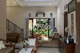 Rumah Luxury Modern Tanpa Renovasi di BSD Kencana Loka Tangerang Rumah Luxury Modern Tanpa Renovasi di BSD Kencana Loka Tangerang