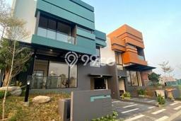 Rumah Mewah LB 163m2 Siap Pakai Desain Elegan di Gading Serpong, Tangerang Rumah Mewah LB 163m2 Siap Pakai Desain Elegan di Gading Serpong, Tangerang