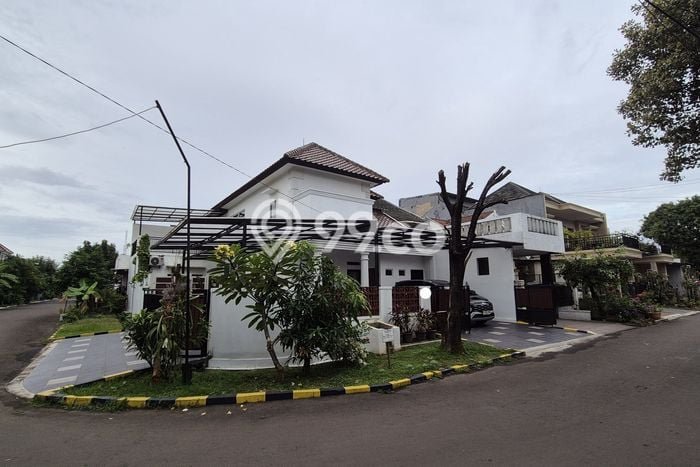 Siap Huni Rumah Mewah 5 Kamar di Pamulang Dekat ke Mana Pun Siap Huni Rumah Mewah 5 Kamar di Pamulang Dekat ke Mana Pun