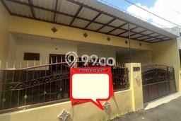 Disewakan segera hunian minimalis lokasi strategis 4 Kamar di Tebet, Jakarta Selatan Disewakan segera hunian minimalis lokasi strategis 4 Kamar di Tebet, Jakarta Selatan