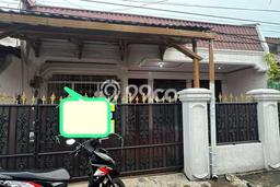 LOKASI TERBAIK! Rumah kawasan Tebet, 4 KT, Lingkungan Elite, LT 150m2m² Bangunan 150m2m² LOKASI TERBAIK! Rumah kawasan Tebet, 4 KT, Lingkungan Elite, LT 150m2m² Bangunan 150m2m²