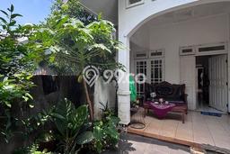 Sewa Rumah Harga Terjangkau di Cipete Jakarta Selatan Punya 2 Kamar Tidur Sewa Rumah Harga Terjangkau di Cipete Jakarta Selatan Punya 2 Kamar Tidur