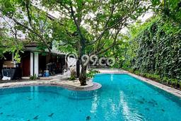 Hunian Elit LB 1400m2 Siap Huni Desain Elegan di Kemang, Jakarta Selatan Hunian Elit LB 1400m2 Siap Huni Desain Elegan di Kemang, Jakarta Selatan