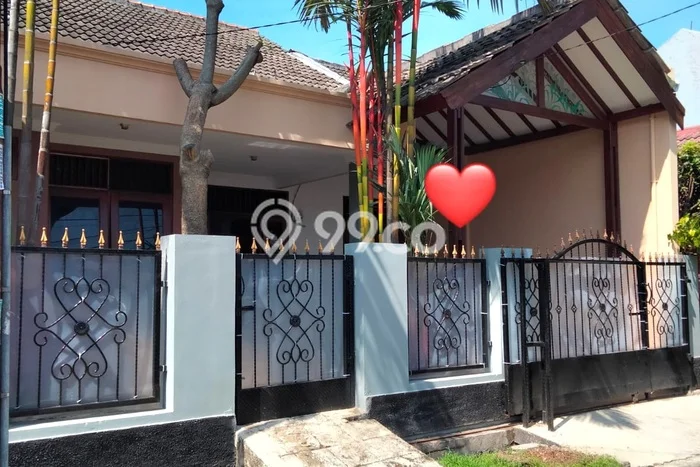 Dijual Rumah 3 Kamar Lokasi Ideal Nyaman dan Strategis di Pamulang Dijual Rumah 3 Kamar Lokasi Ideal Nyaman dan Strategis di Pamulang