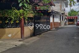 Rumah Mewah LB 80m2 Siap Huni Desain Elegan di Kemang, Jakarta Selatan Rumah Mewah LB 80m2 Siap Huni Desain Elegan di Kemang, Jakarta Selatan