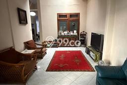 Hunian Elit LB 200m2 Siap Pakai Desain Elegan di Cipete, Jakarta Selatan Hunian Elit LB 200m2 Siap Pakai Desain Elegan di Cipete, Jakarta Selatan