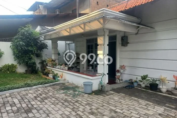 Hunian Elit LB 150m2 Siap Pakai Desain Elegan di Pejaten, Jakarta Selatan Hunian Elit LB 150m2 Siap Pakai Desain Elegan di Pejaten, Jakarta Selatan