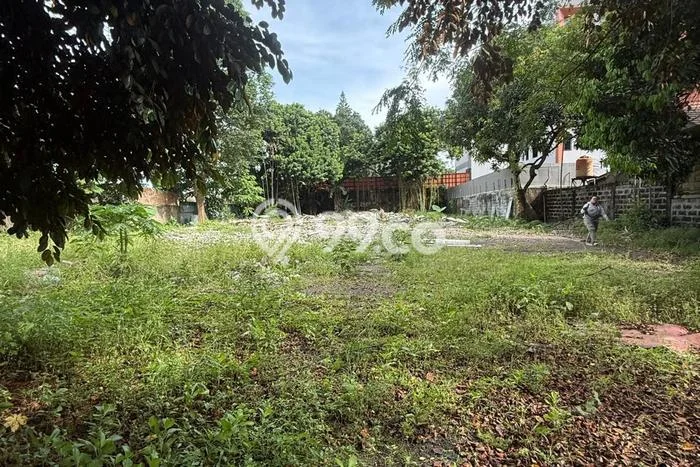 Tanah Dijual Area Strategis di Lebak Bulus Jakarta Selatan 1753m2 Tanah Dijual Area Strategis di Lebak Bulus Jakarta Selatan 1753m2