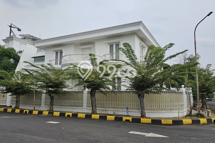 For Sale! Premium House LT 550m2 Desain Elegan di Intercon For Sale! Premium House LT 550m2 Desain Elegan di Intercon