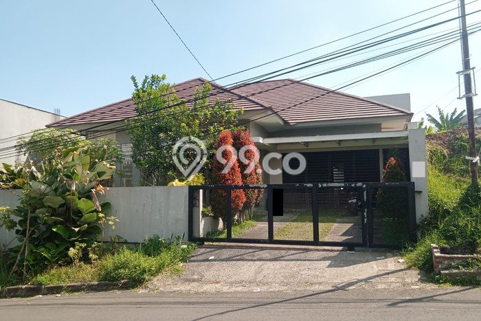 Dijual Rumah Luas Elegan Dengan View Eksklusif di Setiabudi, Bandung Dijual Rumah Luas Elegan Dengan View Eksklusif di Setiabudi, Bandung