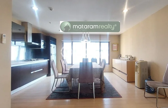 Apartemen Strategis 250m2 di Setiabudi Bandung 2 KT Apartemen Strategis 250m2 di Setiabudi Bandung 2 KT