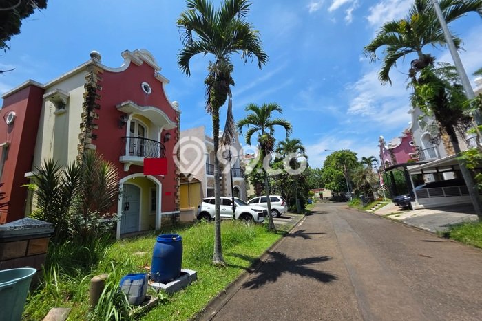 Rumah Sewa Bandung LT 232m2 LB 250m2 Kawasan Geger Kalong Rumah Sewa Bandung LT 232m2 LB 250m2 Kawasan Geger Kalong