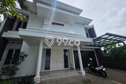 Disewakan! Rumah 3 Kamar Tidur &
3 Kamar Mandi di Setiabudi, Bandung Disewakan! Rumah 3 Kamar Tidur &
3 Kamar Mandi di Setiabudi, Bandung