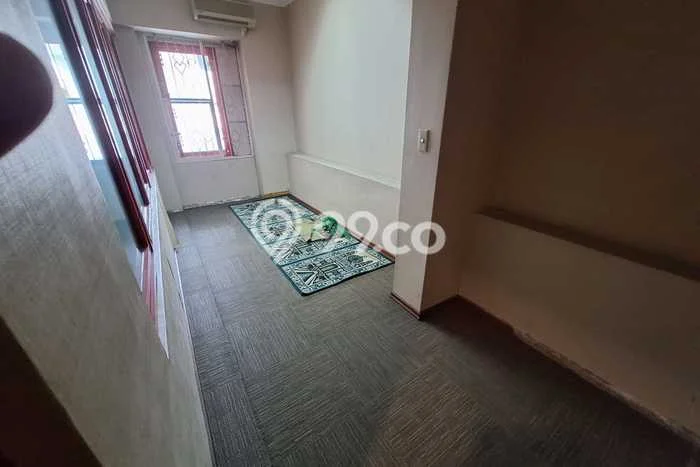 Ruko Dijual di Jakarta Selatan LT 650m2 & LB 1300m2 Lokasi Terbaik! Ruko Dijual di Jakarta Selatan LT 650m2 & LB 1300m2 Lokasi Terbaik!