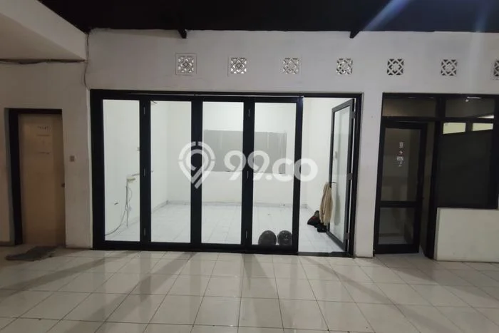 Jarang Ada! Rumah Kontrakan 3 Kamar Bagus Siap Huni Senopati Jarang Ada! Rumah Kontrakan 3 Kamar Bagus Siap Huni Senopati