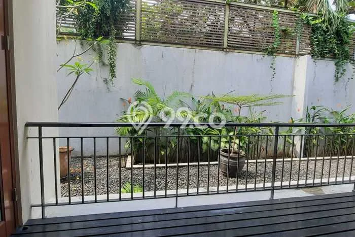 Disewakan Apartemen Murah di Senopati 2 KT Disewakan Apartemen Murah di Senopati 2 KT