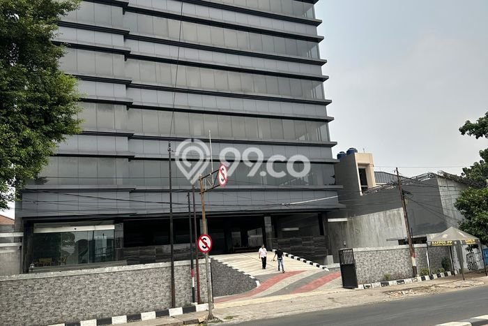 Untuk Dijual! Kantor di Pondok Pinang Jakarta Selatan LT 965m2 / LB 4000m2 Kawasan Bisnis Untuk Dijual! Kantor di Pondok Pinang Jakarta Selatan LT 965m2 / LB 4000m2 Kawasan Bisnis