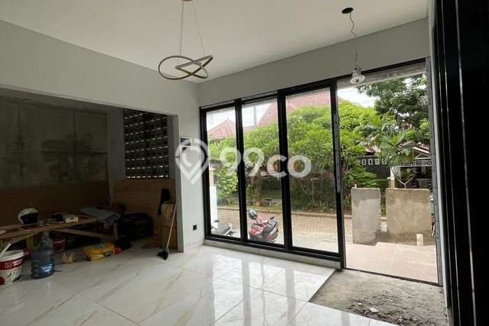 Dijual Rumah Mewah Megah Dengan View Cantik di Cirendeu, Jakarta Selatan Dijual Rumah Mewah Megah Dengan View Cantik di Cirendeu, Jakarta Selatan