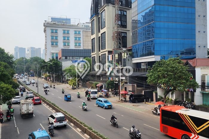 Kantor Bagus Dijual LB 1750m2 Lokasi Strategis Jakarta Selatan Area Cocok untuk Bisnis Kantor Bagus Dijual LB 1750m2 Lokasi Strategis Jakarta Selatan Area Cocok untuk Bisnis