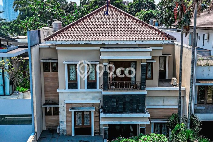Hunian Elit LB 500m2 Siap Huni Desain Elegan di Kemang, Jakarta Selatan Hunian Elit LB 500m2 Siap Huni Desain Elegan di Kemang, Jakarta Selatan