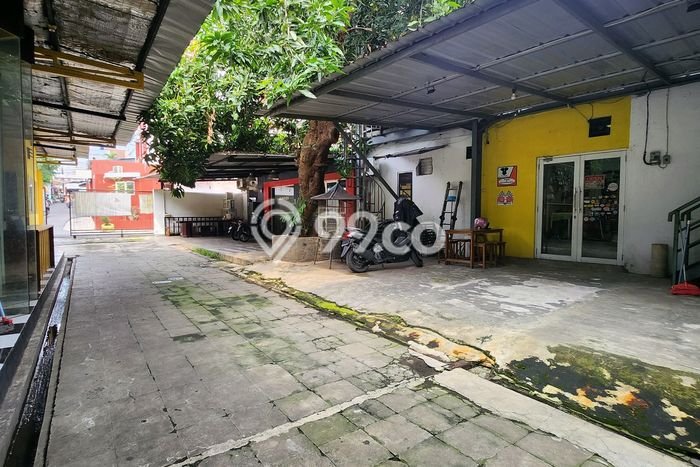 Komersial Dijual Lokasi Emas di Kebayoran Baru Luas 375m2 Komersial Dijual Lokasi Emas di Kebayoran Baru Luas 375m2