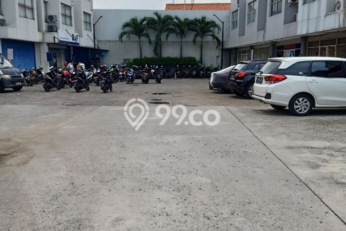 Unit Ruko Dijual di Bekasi LT 72m2 & LB 180m2 Unit Ruko Dijual di Bekasi LT 72m2 & LB 180m2