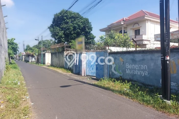 Rumah LB 100m² Dekat dengan Akses Transportasi, Mataram - Harga Menarik Rumah LB 100m² Dekat dengan Akses Transportasi, Mataram - Harga Menarik