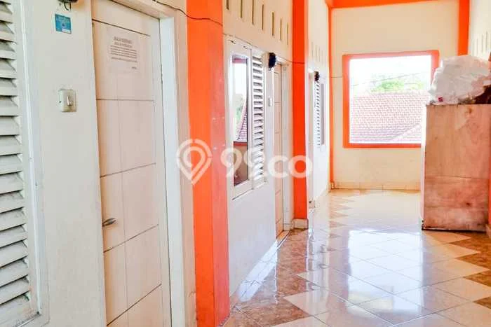 Unit Kost Dijual di Mataram dengan 12 Kamar Tidur & Luas Bangunan 130m2 Unit Kost Dijual di Mataram dengan 12 Kamar Tidur & Luas Bangunan 130m2