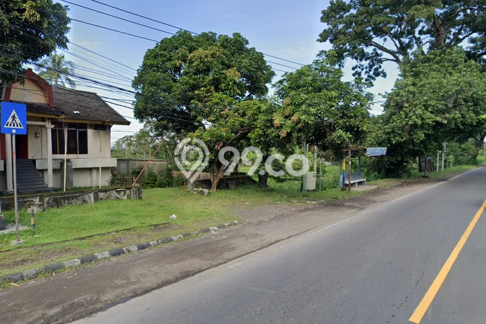 Jarang Ada! Tanah di Narmada Punya Luas 688m2 SHM Jarang Ada! Tanah di Narmada Punya Luas 688m2 SHM