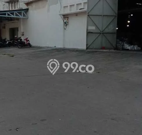 Gudang Disewa di Jakarta Barat dengan LB 2200m2 Area Komersial Ramai Gudang Disewa di Jakarta Barat dengan LB 2200m2 Area Komersial Ramai