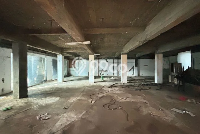 Komersial Kawasan Komersial Kawasan Kemayoran, Luas 1832m², Jalan Utama Komersial Kawasan Komersial Kawasan Kemayoran, Luas 1832m², Jalan Utama
