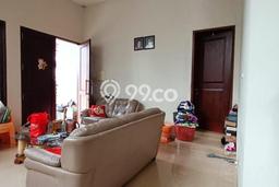 INVESTASI CERDAS! Rumah Exclusive Taman Grisenda, Jakarta Utara, Luas Tanah 438m² Luas Bangunan 382m² INVESTASI CERDAS! Rumah Exclusive Taman Grisenda, Jakarta Utara, Luas Tanah 438m² Luas Bangunan 382m²