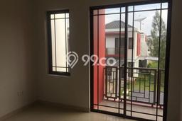 Rumah Bagus di Green Lake City, Jakarta Barat, LT 112m² Bangunan 147m² DIJUAL CEPAT! Rumah Bagus di Green Lake City, Jakarta Barat, LT 112m² Bangunan 147m² DIJUAL CEPAT!